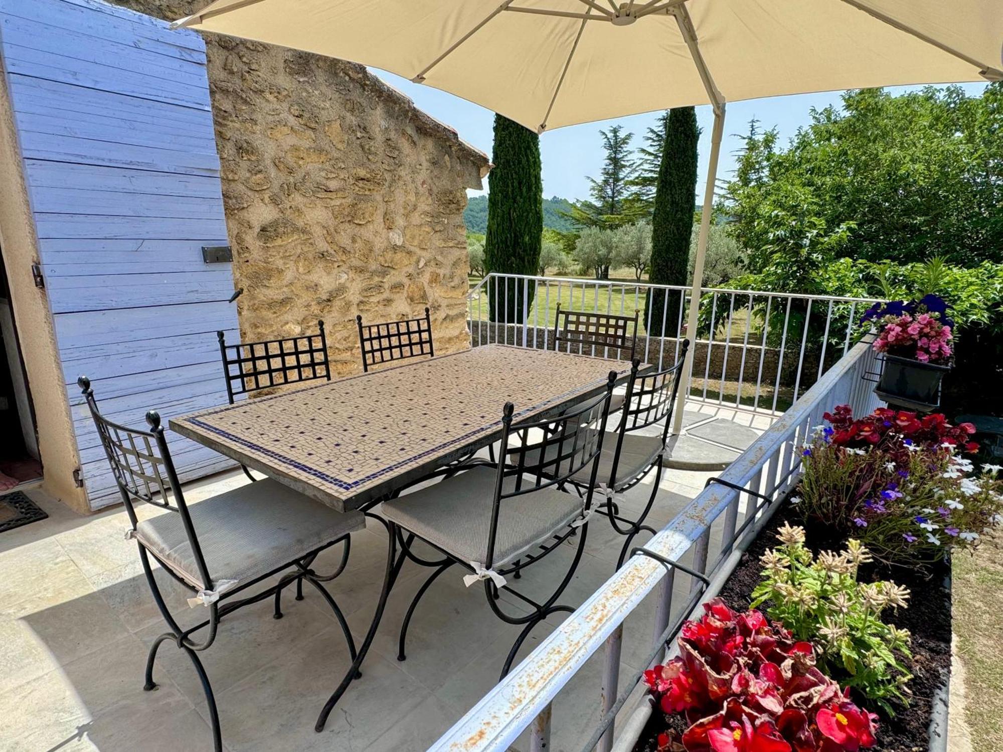 Apartamento Bastide Du Buou Puyvert Exterior foto